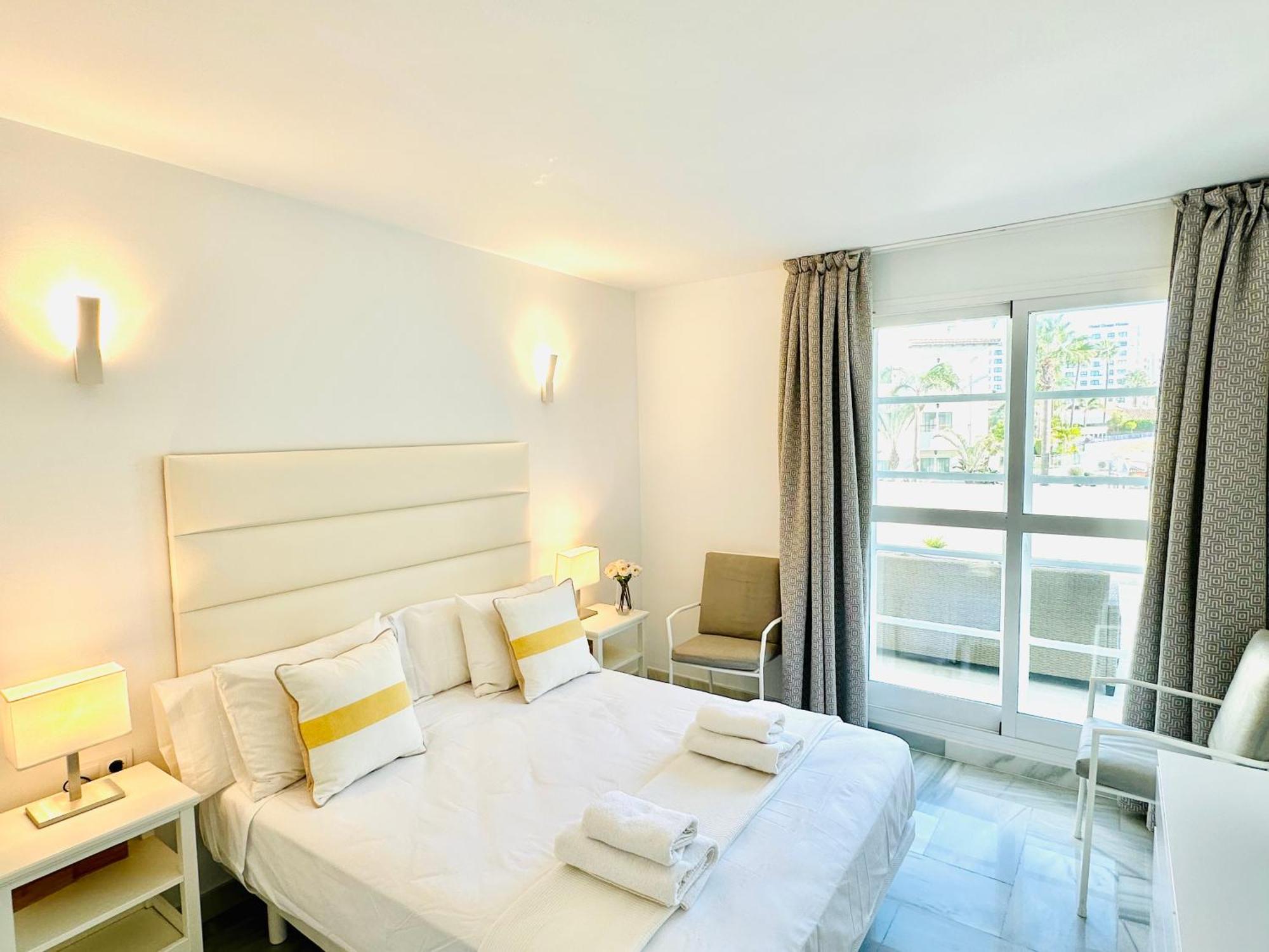 Apartamento, Paradise Sun Beach In Marina Беналмадена Екстериор снимка