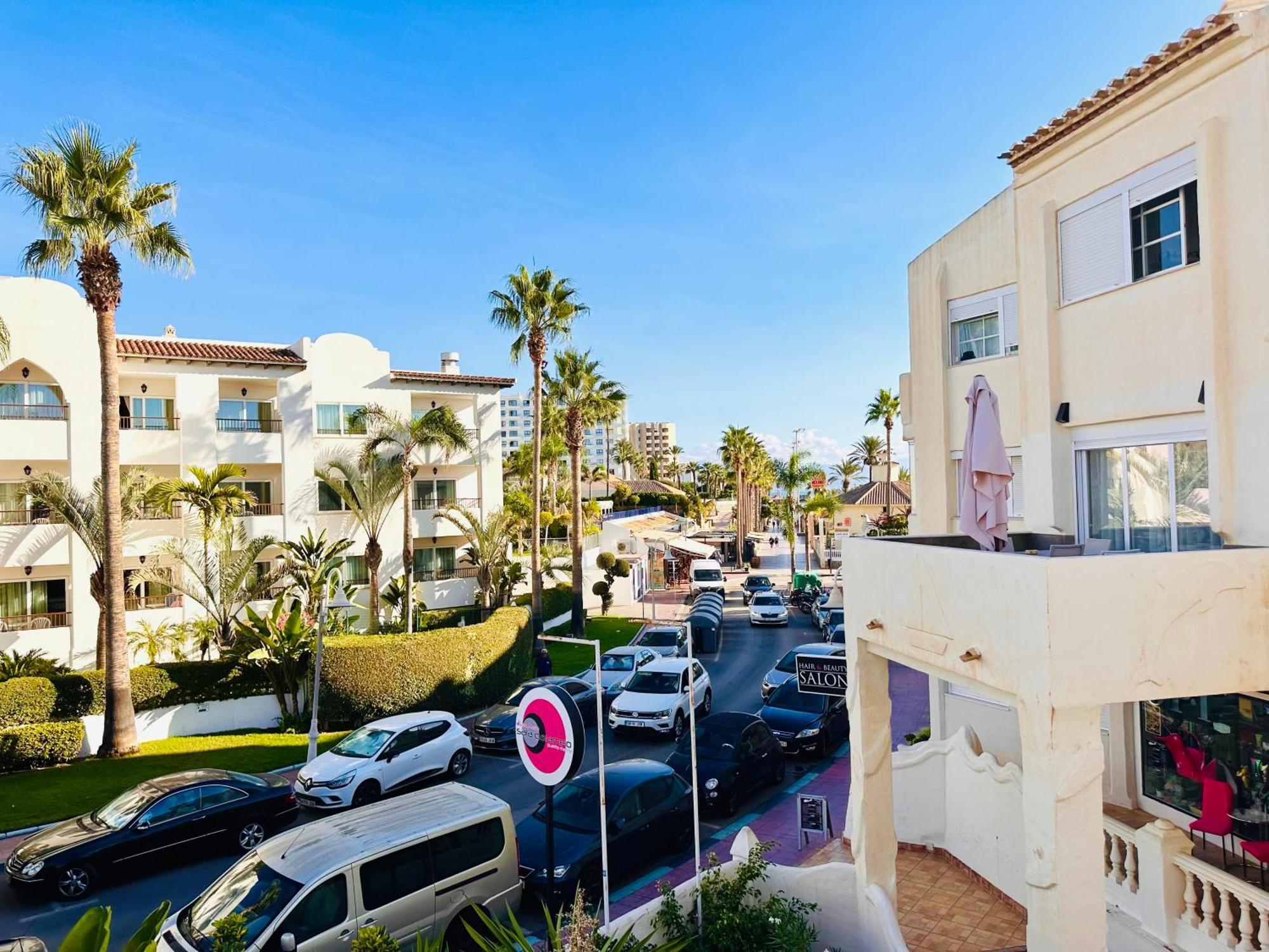 Apartamento, Paradise Sun Beach In Marina Беналмадена Екстериор снимка